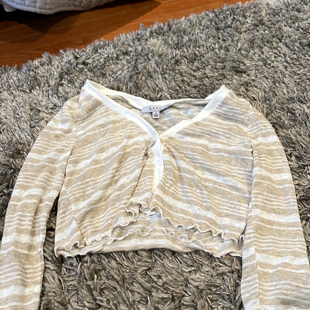Cropped cardigan